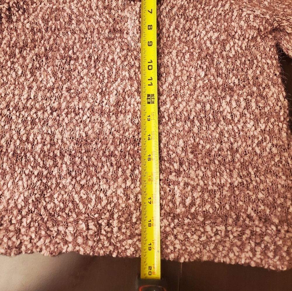 Freshman Soft Pink Knit Sweater - Picture 7 of 7